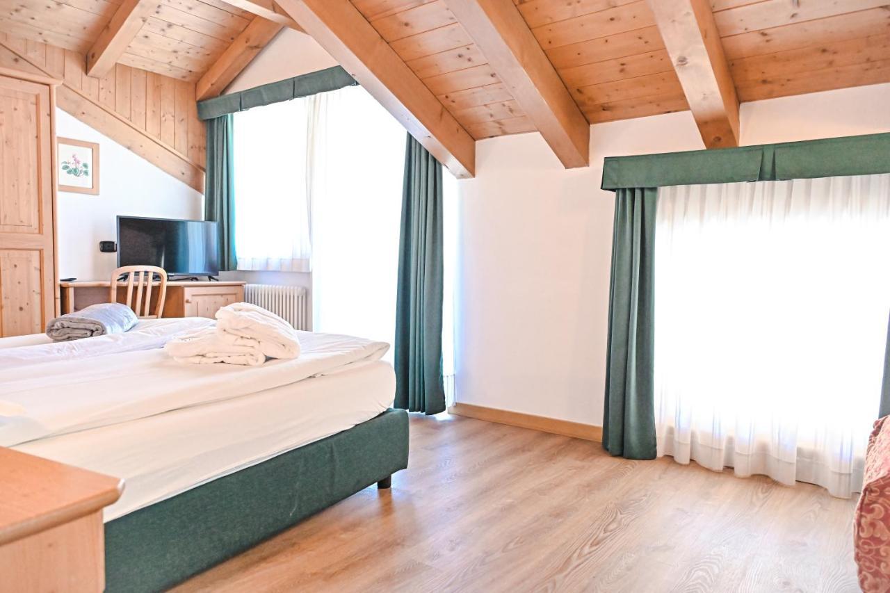 Alp Hotel Dolomiti Dimaro Extérieur photo